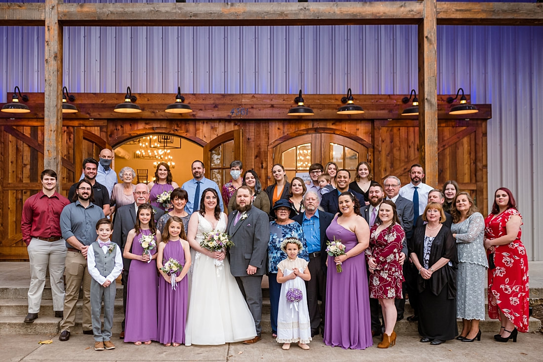 Family Photos at Memphis Wedding Venue, Avon Acres