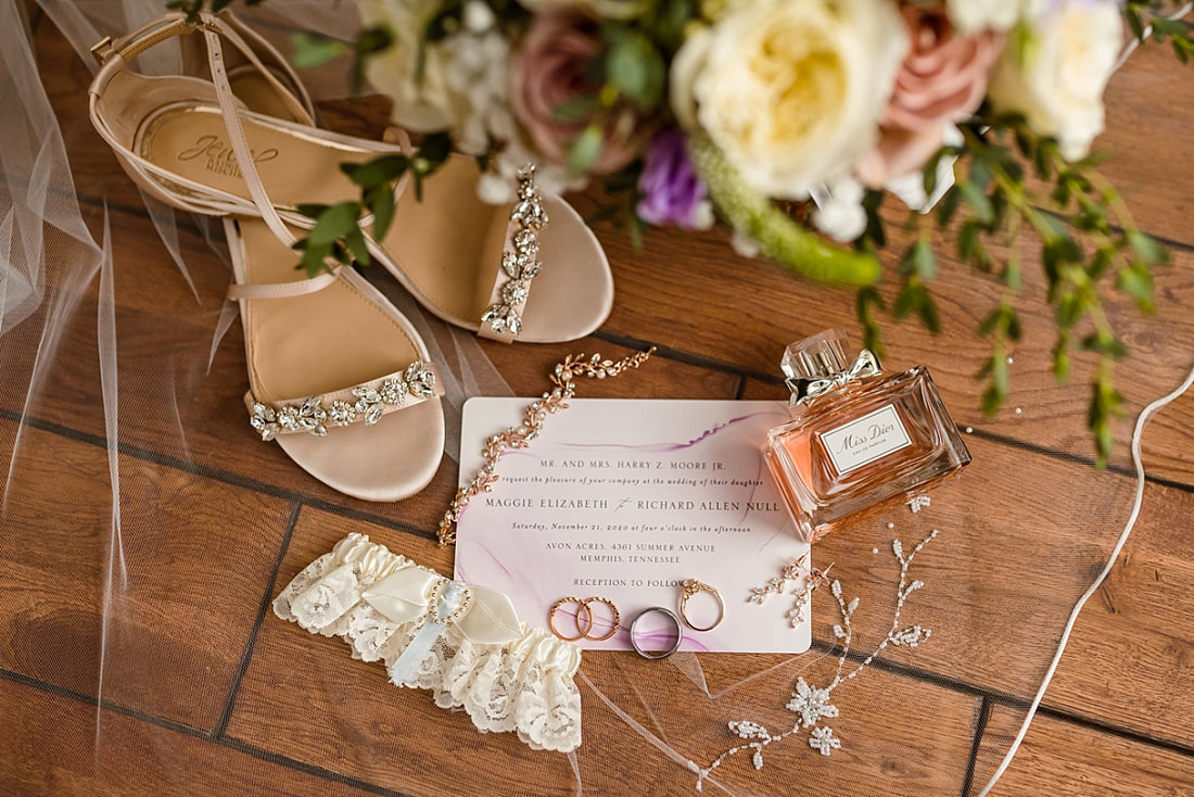 Bridal Details at Avon Acres in Memphis, TN