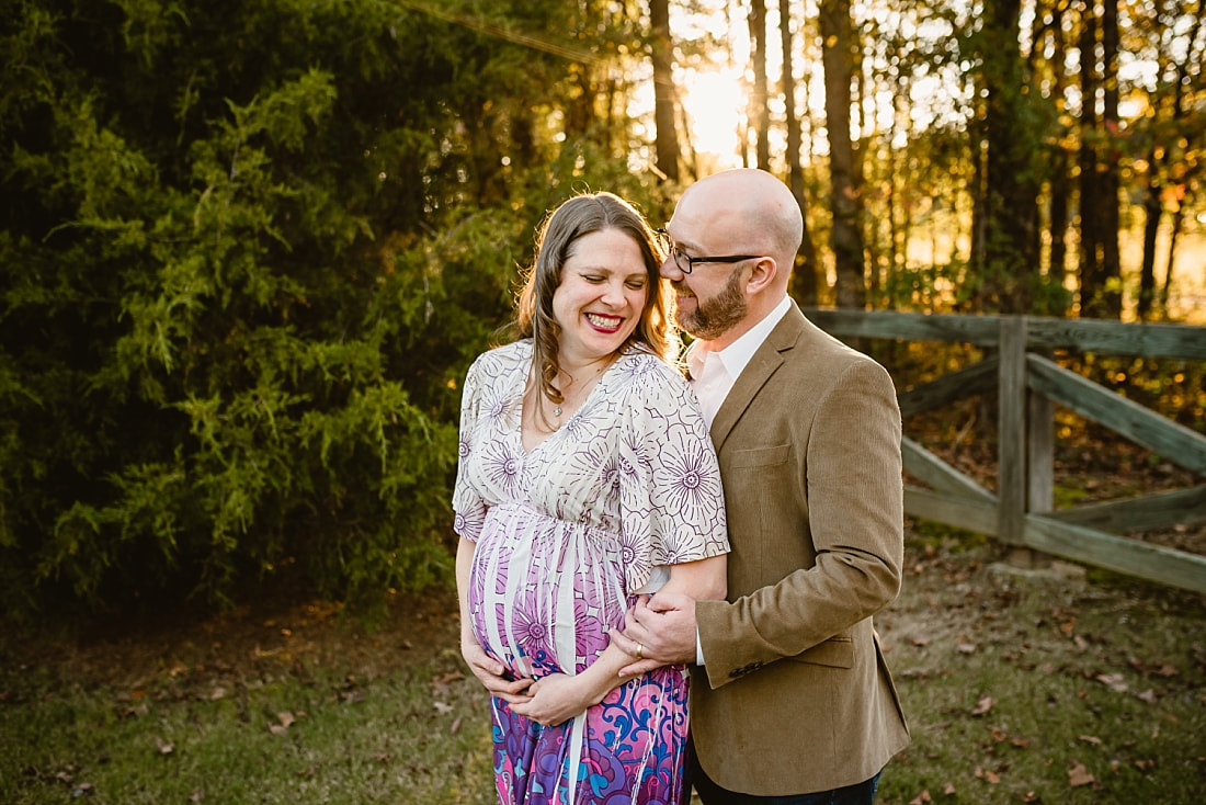 fall maternity photos at Hinton Park in Collierville, TN during golden hour