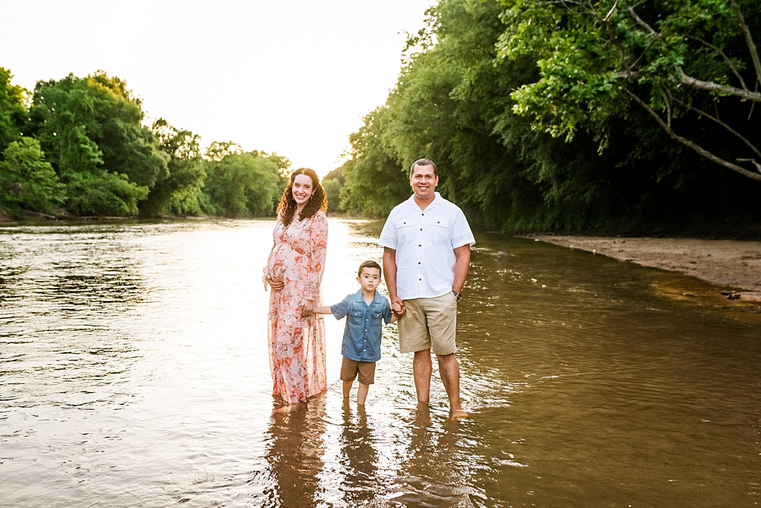 Maternity Portrait at the creek in Memphis, TN