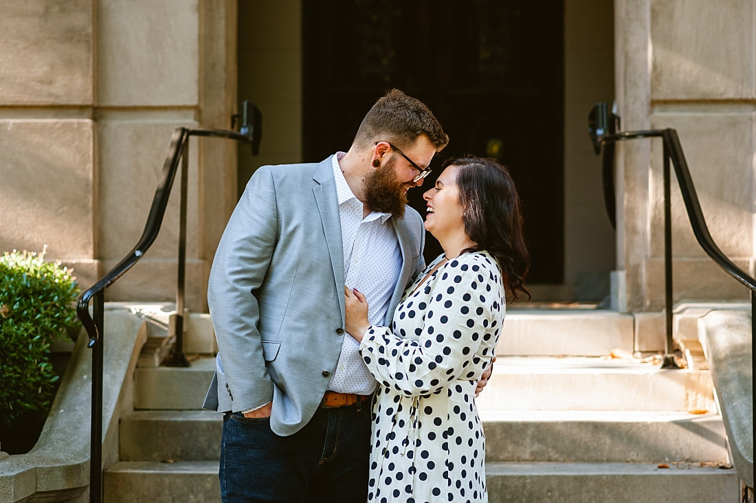 engagement photos in front of the historic Woodruff-Fontaine house in Memphis