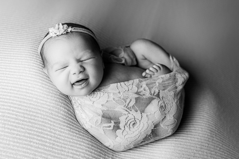 Newborn Photography in Memphis, TN. Sarah Morris Photography