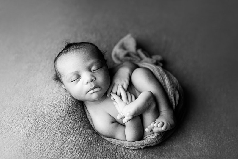 Newborn Baby Girl | Memphis Newborn Photographer || Sarah Morris Photography